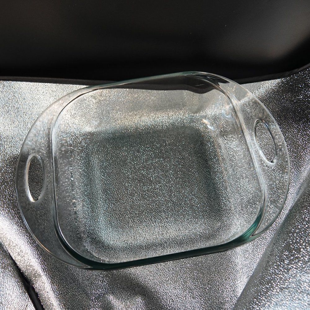 Anchor Hocking 2 Qt Baking Pan